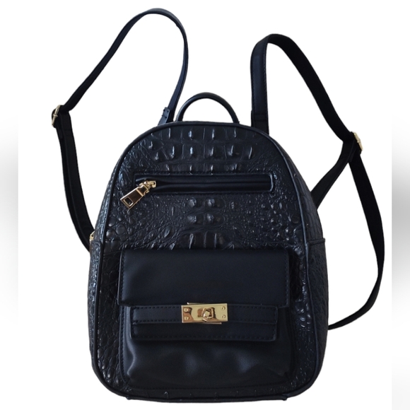 Fashionable Backpack, Perfect for daily use (School/ Work) - Picture 1 of 8